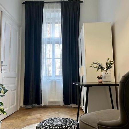 Separate Bedroom - Near Schoenbrunn 비엔나 외부 사진